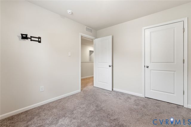 3605 Roselawn Ter, Hopewell, VA 23860