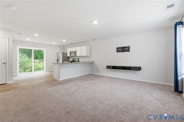 3605 Roselawn Ter, Hopewell, VA 23860