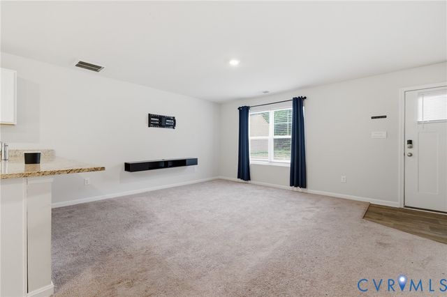 3605 Roselawn Ter, Hopewell, VA 23860