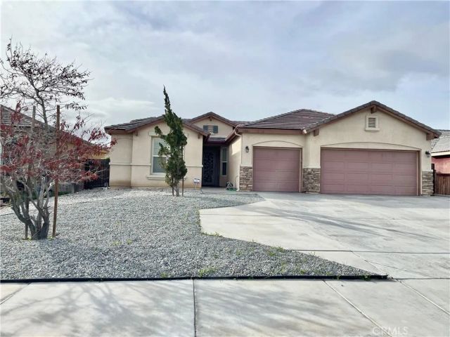 13953 Tawney Ridge Ln, Victorville, CA 92394