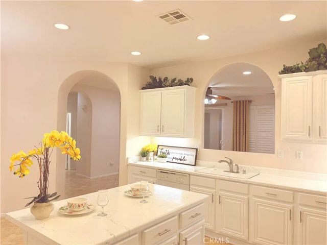 13953 Tawney Ridge Ln, Victorville, CA 92394