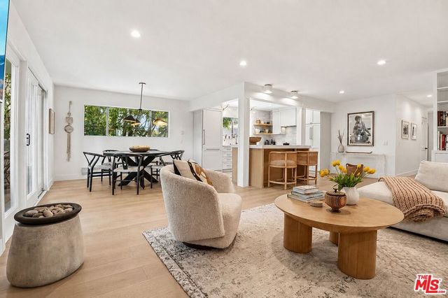 446 San Vicente Boulevard 202, Santa Monica, CA 90402