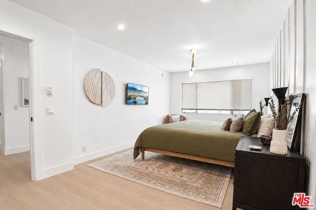 446 San Vicente Boulevard 202, Santa Monica, CA 90402
