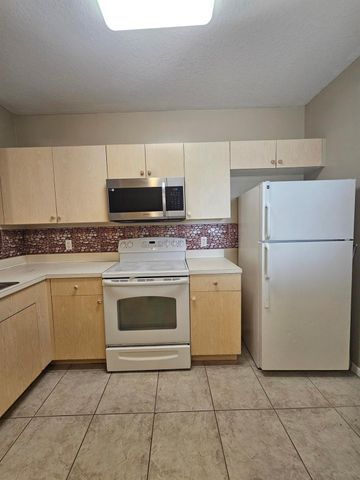 1157 Golden Lakes Boulevard 623, West Palm Beach, FL 33411