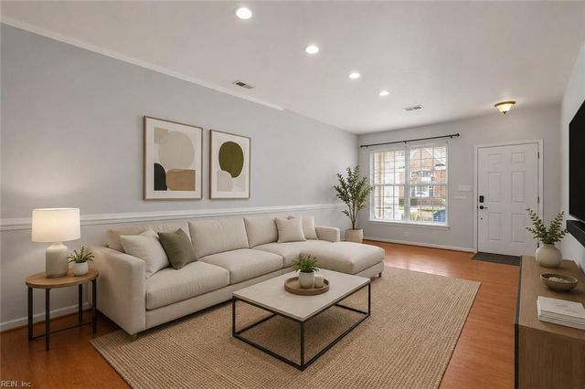 4508 Plumstead DR, Virginia Beach, VA 23462