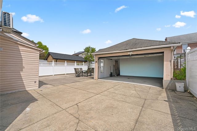 43-67 169th Street, Flushing, NY 11358