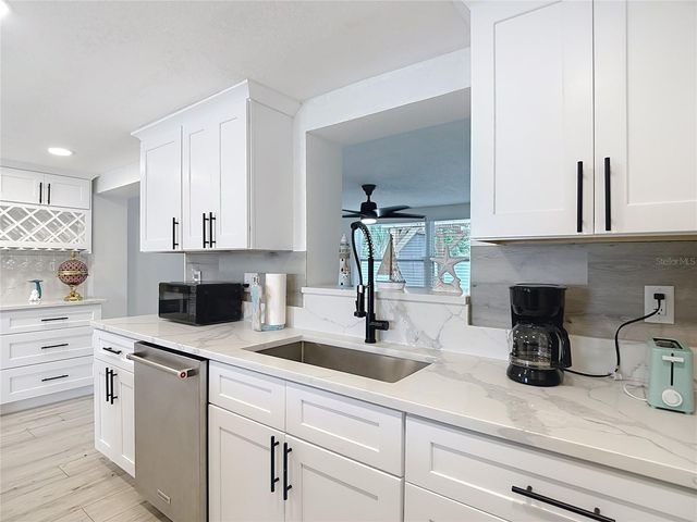 4462 RUDDER WAY, New Port Richey, FL 34652