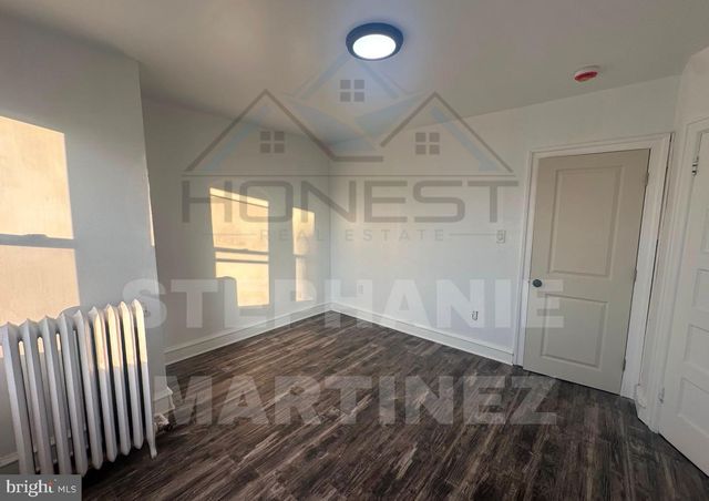 5319 CHARLES ST, Philadelphia, PA 19124