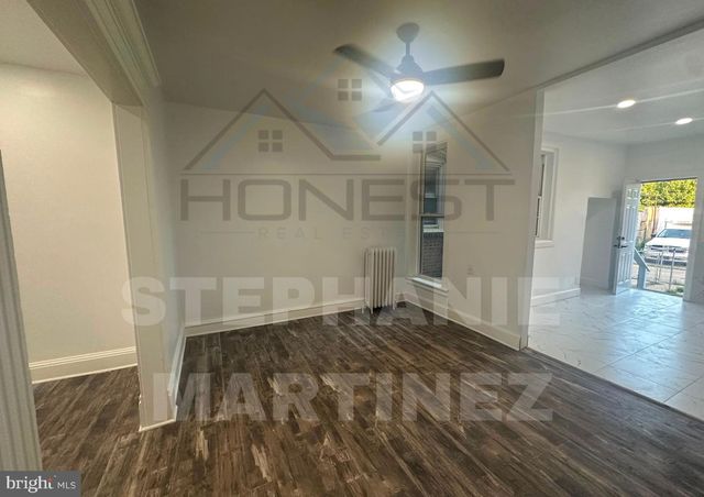 5319 CHARLES ST, Philadelphia, PA 19124