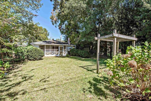758 Prospect Avenue, Fairhope, AL 36532