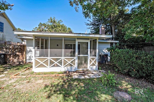 758 Prospect Avenue, Fairhope, AL 36532