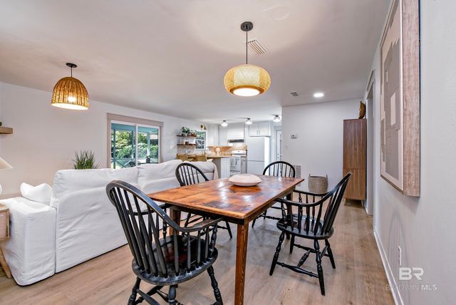 758 Prospect Avenue, Fairhope, AL 36532