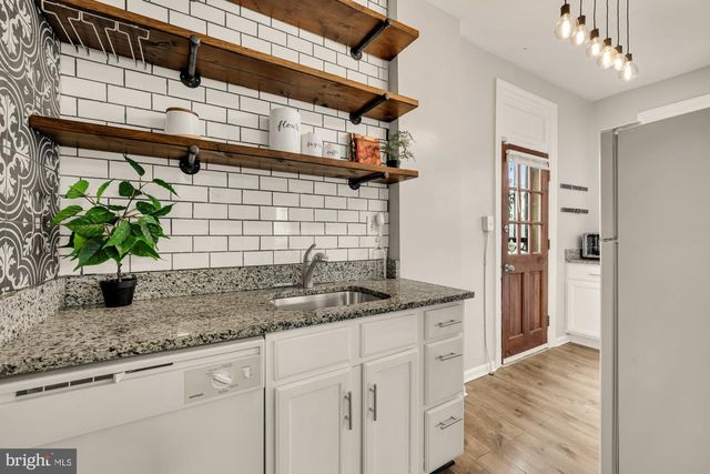 719 SHERIDAN ST NW, Washington, DC 20011