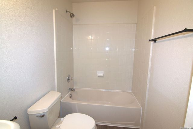 334 Tres Caminos, San Antonio, TX 78245