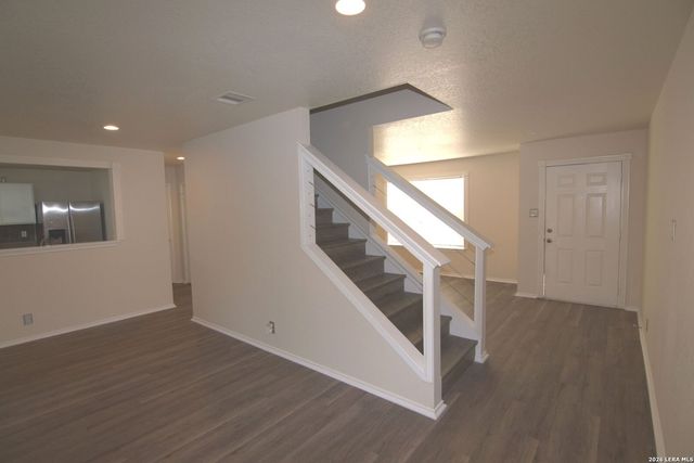 334 Tres Caminos, San Antonio, TX 78245