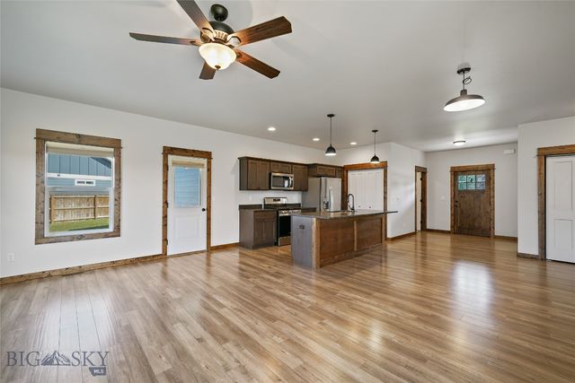 1304 Ingomar Boulevard, Belgrade, MT 59714