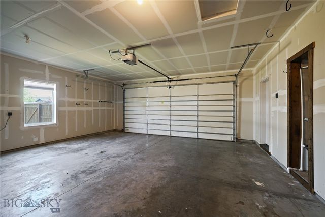 1304 Ingomar Boulevard, Belgrade, MT 59714