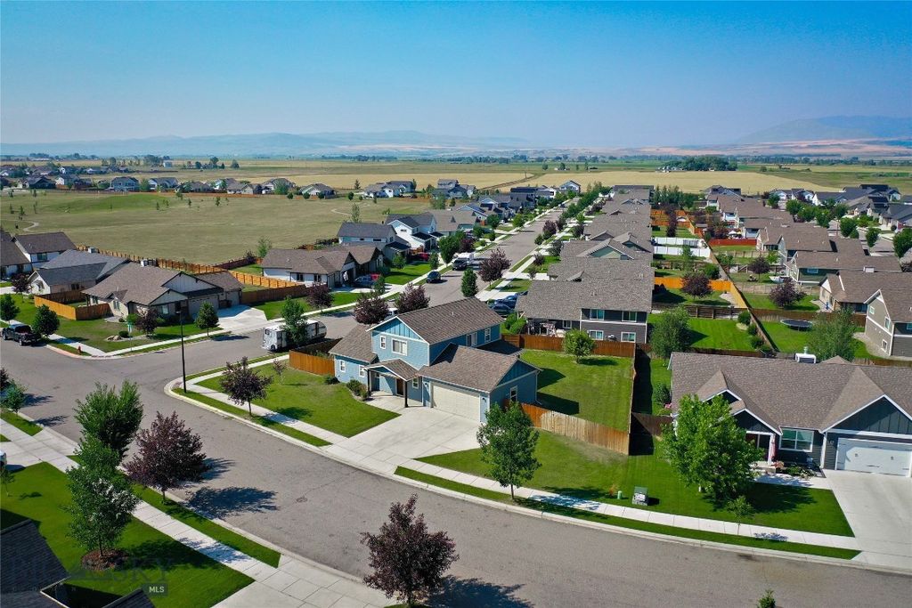 1304 Ingomar Boulevard, Belgrade, MT 59714 photo 4
