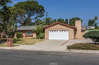 11235 Sunburst Street, Sylmar, CA 91342