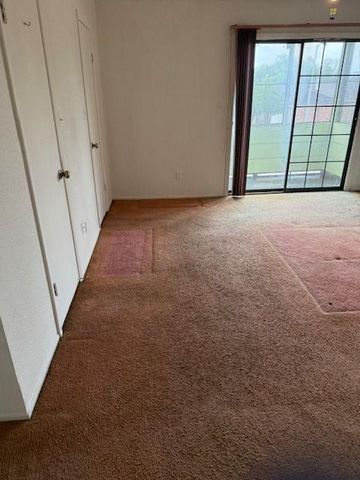 12949 Shannon Hills Drive, Houston, TX 77099