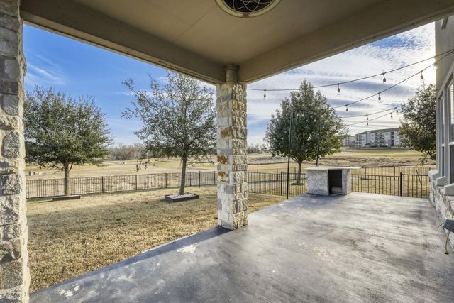 198 Danish DR 39, Hutto, TX 78634