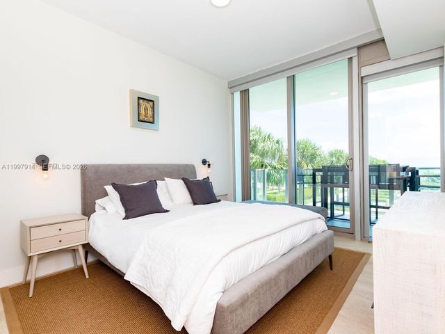 360 Ocean Drive 304S, Key Biscayne, FL 33149