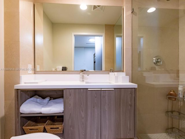 360 Ocean Drive 304S, Key Biscayne, FL 33149