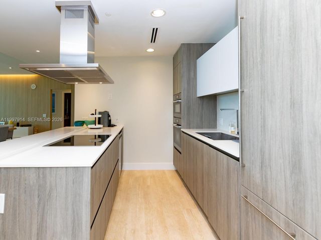 360 Ocean Drive 304S, Key Biscayne, FL 33149