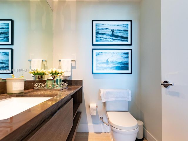 360 Ocean Drive 304S, Key Biscayne, FL 33149