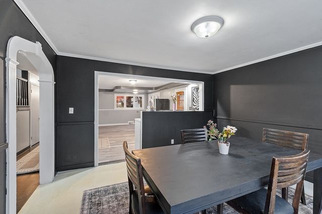 24 Berkshire St, Fitchburg, MA 01420