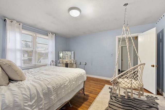 24 Berkshire St, Fitchburg, MA 01420