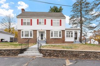 24 Berkshire St, Fitchburg, MA 01420