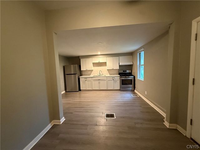 4822 West Seneca 5, Onondaga, NY 13215