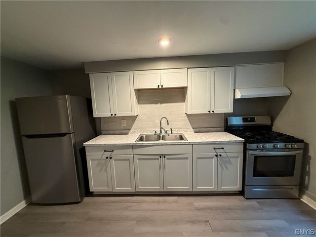 4822 West Seneca 5, Onondaga, NY 13215