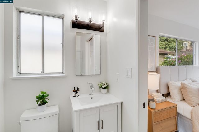 5949 Arlington Blvd, Richmond, CA 94805