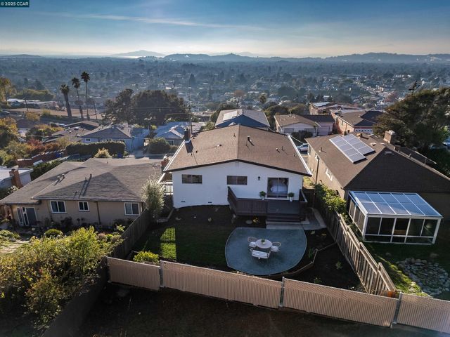 5949 Arlington Blvd, Richmond, CA 94805