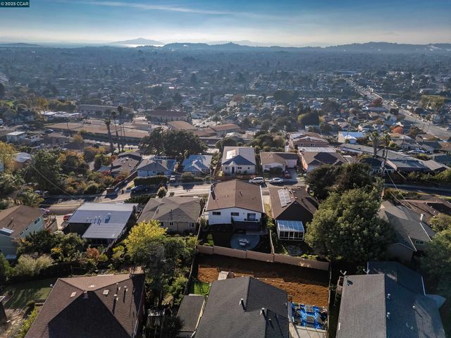 5949 Arlington Blvd, Richmond, CA 94805