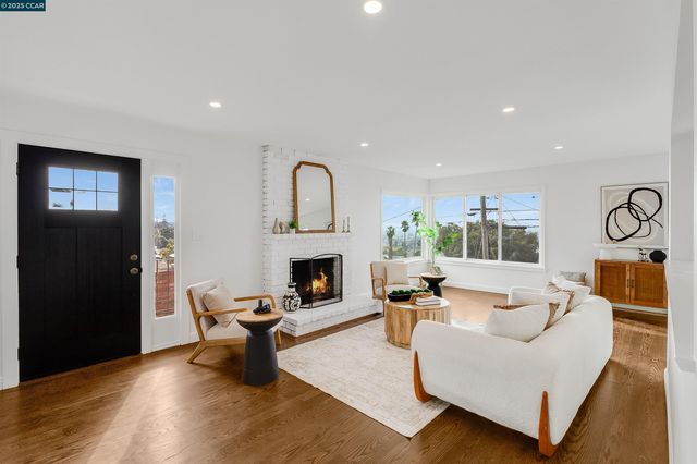 5949 Arlington Blvd, Richmond, CA 94805