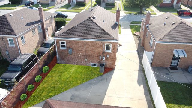 286 Oglesby Avenue, Calumet City, IL 60409