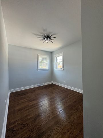 286 Oglesby Avenue, Calumet City, IL 60409