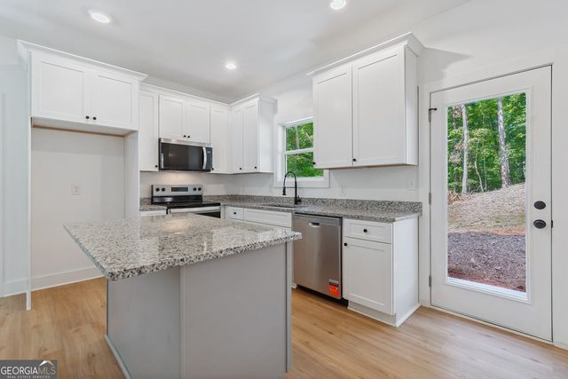 7511 Magnolia Lane, Murrayville, GA 30564