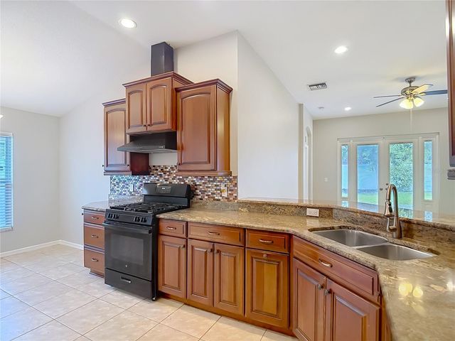 805 LESA GLEN PLACE, Brandon, FL 33510