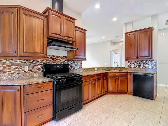805 LESA GLEN PLACE, Brandon, FL 33510