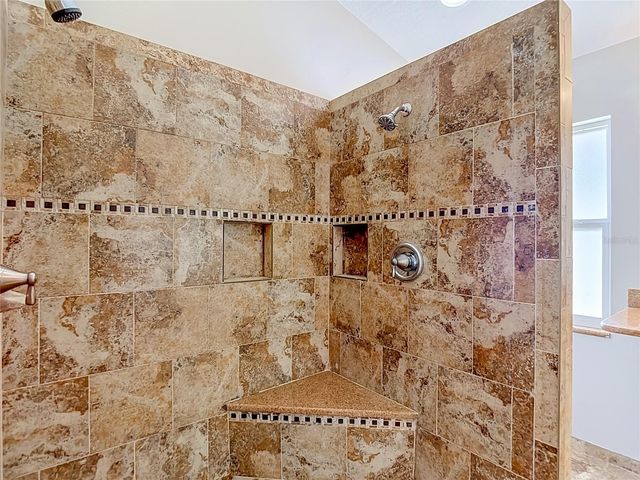 805 LESA GLEN PLACE, Brandon, FL 33510