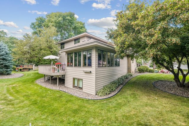 10190 170th Street W, Lakeville, MN 55044