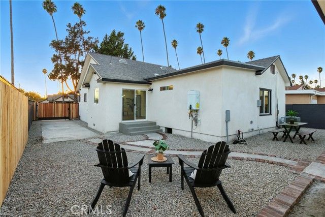 4340 2nd Avenue, Los Angeles, CA 90008