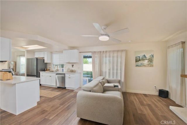 29130 Highplains Court, Castaic, CA 91384