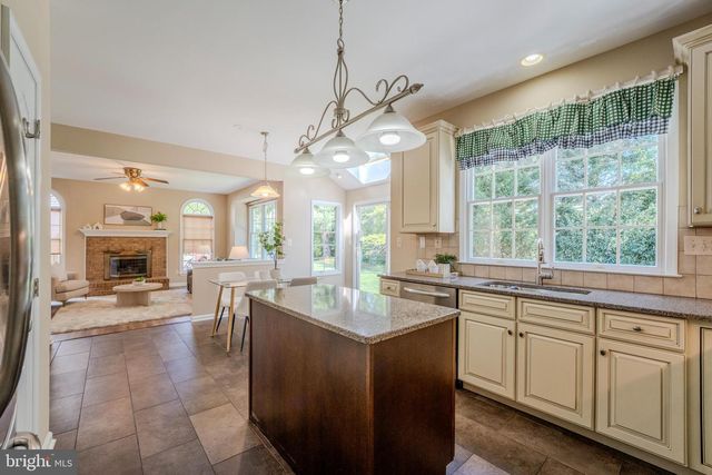 1327 MURRAY DOWNS WAY, Reston, VA 20194