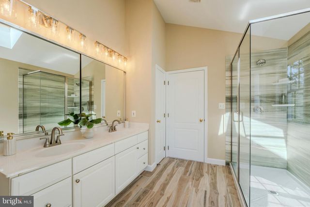 1327 MURRAY DOWNS WAY, Reston, VA 20194