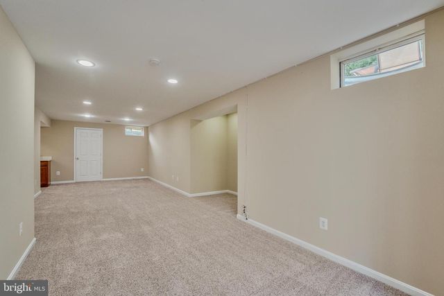 1327 MURRAY DOWNS WAY, Reston, VA 20194
